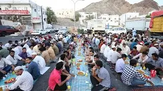 Time Lapse - Iftar at Muttrah Souq