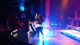 Glee Tour - The Boy Is Mine - Los Angeles 5/21