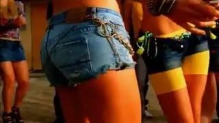The Hoxtons - Gonna Make You a Star (Official Music Video)