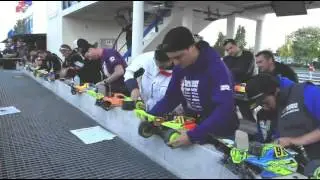 Mugen Seiki Cup 2015 - F&uuml;r Robert Battle ein Boxenstopp der anderen Art