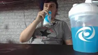 GFUEL : Blue Ice Can vs Powder