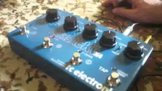 Tc Electronic Flashback x4 delay demo (part 1:3)