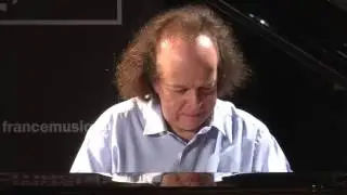 Improvisation sur divers thèmes par Cyprien Katsaris