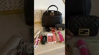 What&rsquo;s in my Fendi Peekaboo Bag