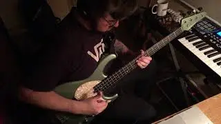 Modulus Flea Bass - Slap Bass Solo