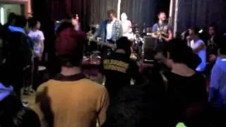 Restless - Elements Of Hope (Live)