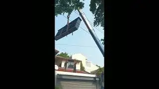 Furniture Moving by a Crane 070-700-1234
