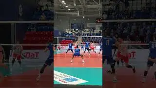 Monster block at the net 🧱🔥🏐 #volleyball #block #highlight