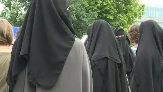 Women protest against burqa ban in The Hague | AFP