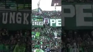 suporter bonex menyambut suporter Bobotoh viking #persibaya #bonek #bonexmania #bobotoh #shorts