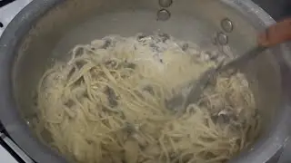 Yummy Alfredo mushroom pasta 🍝✌🏻🤤