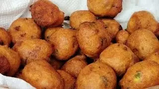 Urad daal ke pakode/ उरद दाल के पकोड़े की रेसिपी | Soft & Fluffy Urad Daal ke pakode super Recipe 😋💕