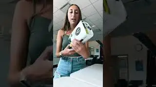 Подготовка принадлежностей для менструации в моем классе к предстоящему учебному году