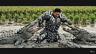 Crocodiles Attack a Man in Steel Armor 😱
