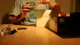 Unboxing Nikon D7000 16.2MP DX-Format CMOS Digital SLR