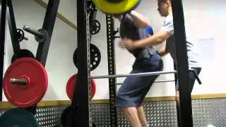 Fionn Kenneally 140kg squat (PB)
