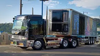 【デコトラ】🅿️🚛💨入場走行1️⃣ 関東み組 35周年チャリティ撮影会🎧マニ割り[Dekotora]