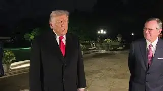 Дональд Трамп общается с журналистами возле Уинфилд-хауса в Лондоне.