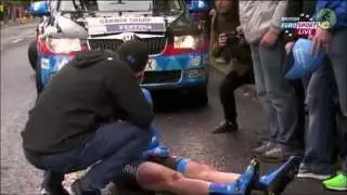 Giro 2014 Daniel Martin time trial crash