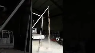Adjustable Height Small Grain Auger Screw Conveyor