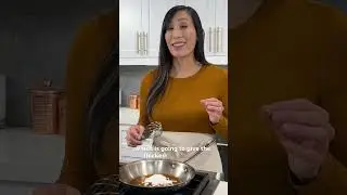 How to Make Gravy With Pan Drippings