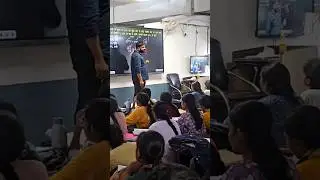 Waseem Sir maths allahabad waseem sir in offline class SSC CGL House full Batch #ssccglbestteacher