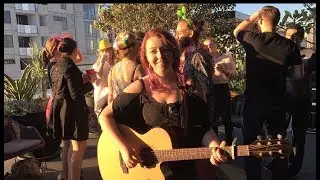 Ashley Wood - Bit of Jack (Single Take iPhone Video)