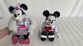 Disney Mickey & Minnie Mouse Musical Wind Up Porcelain Dolls
