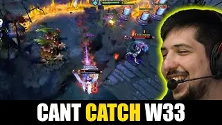 W33 escapes on his horse