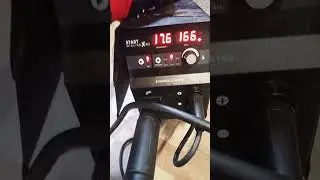 Полуавтомат без газа, варим проволокой с флюсом.