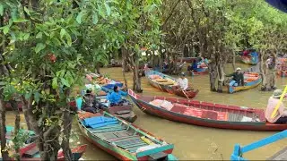 កំពង់ភ្លុក ខេត្តសៀមរាប/ Kampong Phluk Village on Tonle Sap Lake in Siem Reap Province, Cambodia 