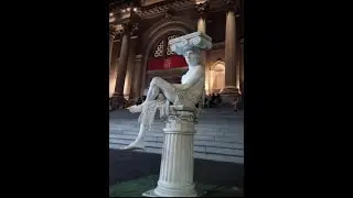 Living Statue Setting Up @metmuseum #shorts #livingstatue #publicart #art #tableauvivant