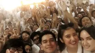 8 HARI MENAKLUKAN COWO (Roadshow Film Indonesia) Angelica Simperler, Rangga Azof & Marcell Darwin