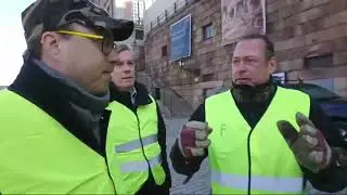 Antifa vs  Yellow vests in Sweden Clip