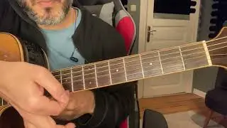 Gitarda Fmaj7 Akoru