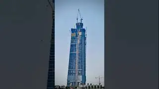 #Jeddah Tower just broke the 300m mark! It&rsquo;s now officially Supertall! 😱