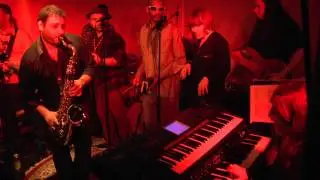 Malzeit Club Band feat. Isaac Roosevelt - Get down on it