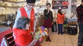 一圓婚紗夢 失智阿嬤：牢牢記住自己這麼美