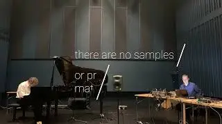 Joint improvisation between human and AI