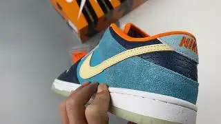 MIA Skate Shop x Nike SB Dunk Low Brave Blue Metallic Gold Star