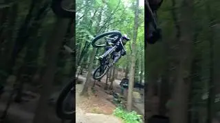 Steezy mtb ride in the rain ☔️🚵 #mtb #rain #age15 #windhill