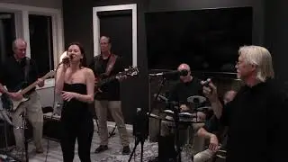 180's Sara Minelli singing In Alto Mare
