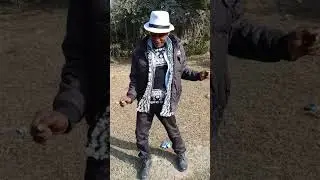 julie julie🕺🕺 #shortvideo #dance #bolleywoodsong #song #trending #reels #bollywood #viralsong #viral