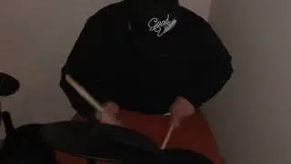 KING NEPTUNE ON THE DRUMMIES