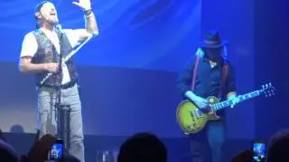 Ian Anderson and Cady Coleman =] Locomotive Breath [= Houston, Tx