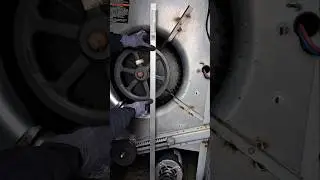 Hvac Tip How To Check belt/pulley alignment with straight edge
