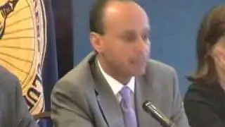 Rep. Luis Gutierrez speaks at panel discussion on immigratio