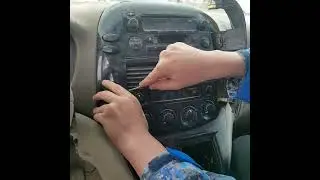 toyota sienna 03-10 remove front bottom dash middle that has cigarette plugs in it below radio