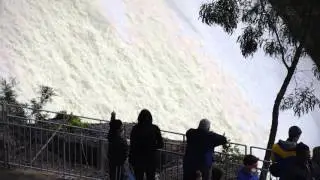 Warragamba Dam nsw water running over 2
