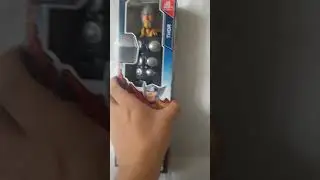 Boneco Thor 30 cm com Martelo